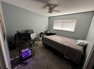 641 E Magill Ave, Fresno, CA 93710