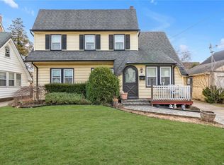 1685 Kenneth Ave, Baldwin, NY 11510