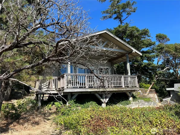 71 Myers, Orcas Island, WA 98245