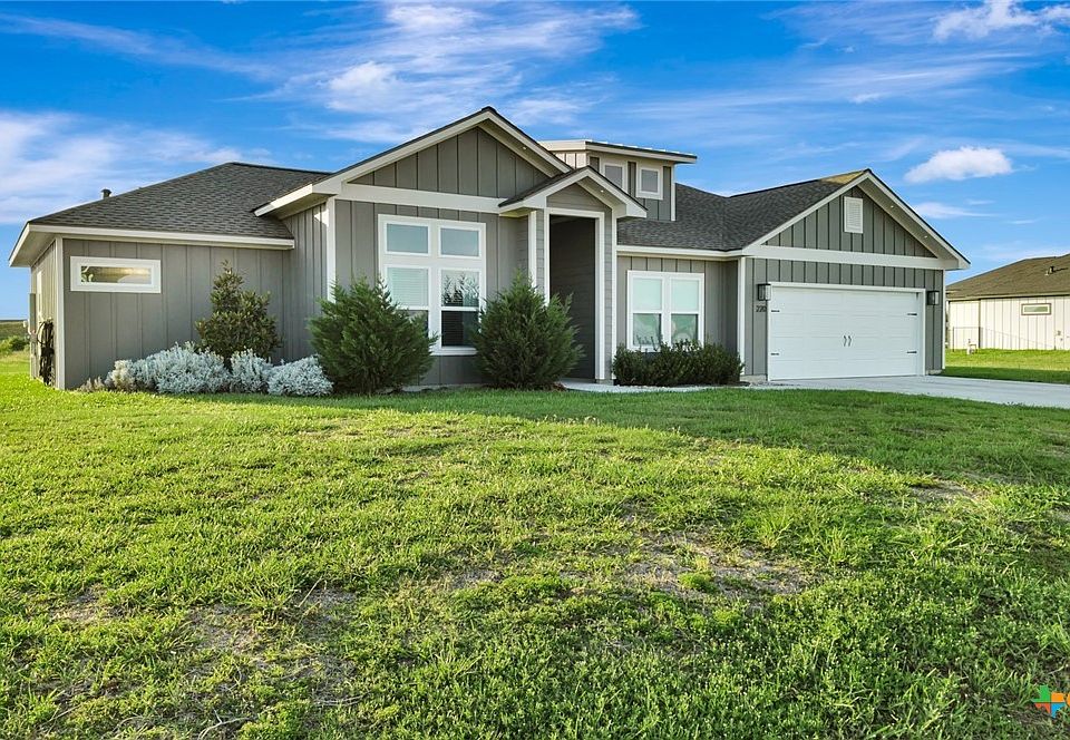 1st image of 220 Whitetail Ln