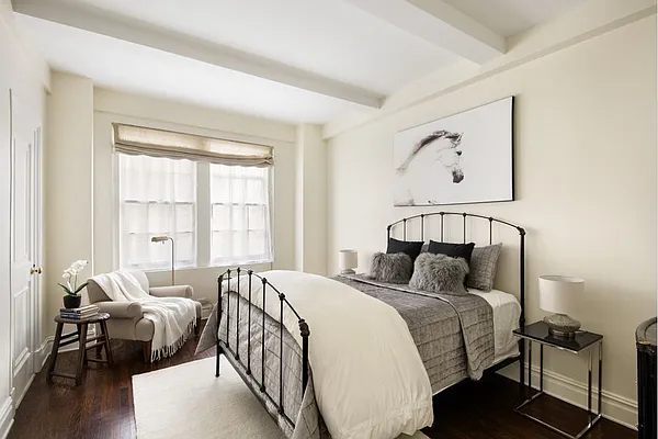 Sold by Stribling | media 2