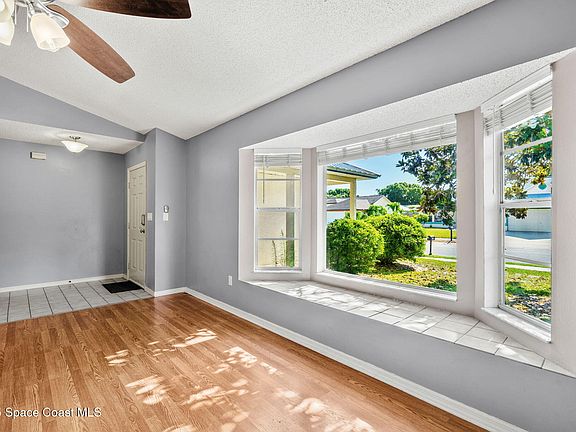 5th image of 3390 Floral Palm Blvd