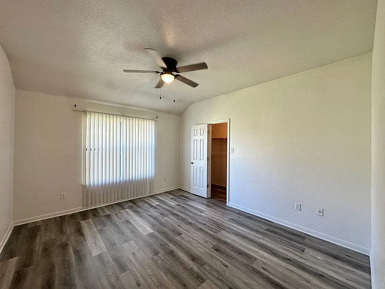 3105 Dannen Court — Photo 24