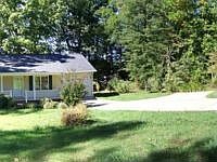 1st image of 223 Poston Cir