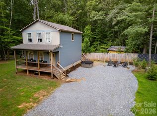 428 Emmas Grove Rd, Fletcher, NC 28732