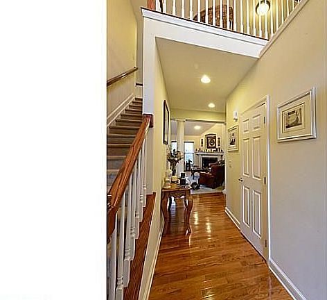 3rd image of 5075 Silver Woods Ln