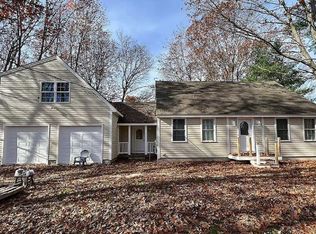 5 Long Leaf Ln, Somersworth, NH 03878