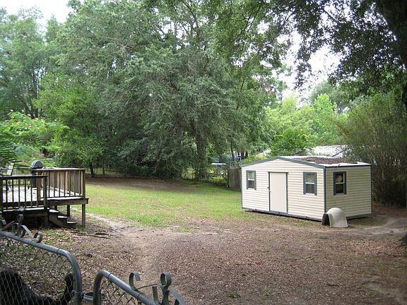 Over sized Back yard