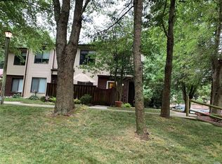 122 Birchwood Rd, Coram, NY 11727