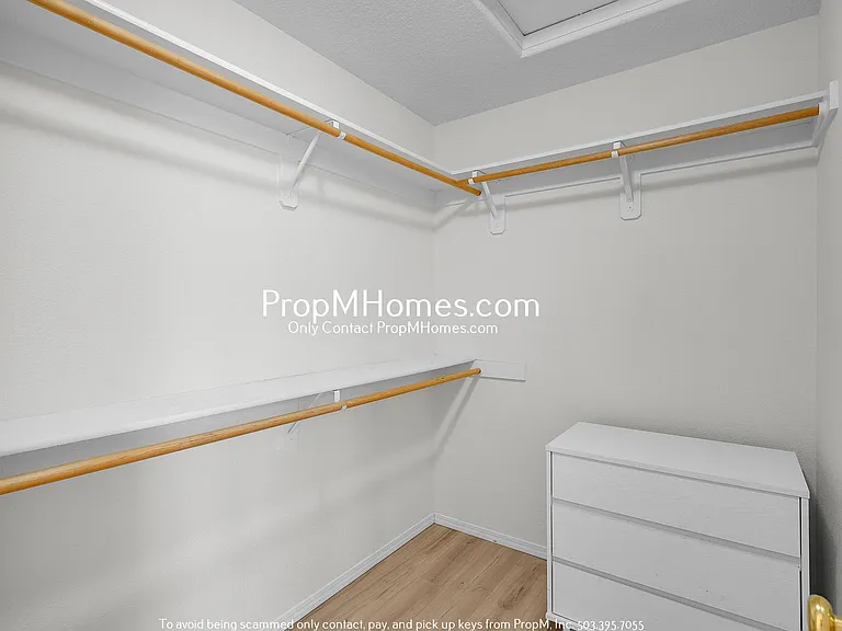 6582 NW Connery Ter — Photo 13