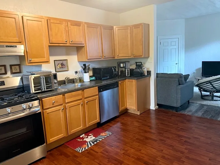 3822 Liberty Ave. — Photo 8