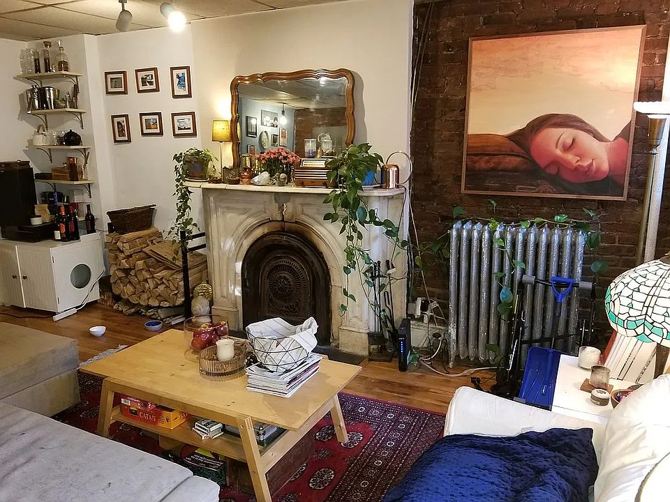 1st image of 361 Pacific St #1