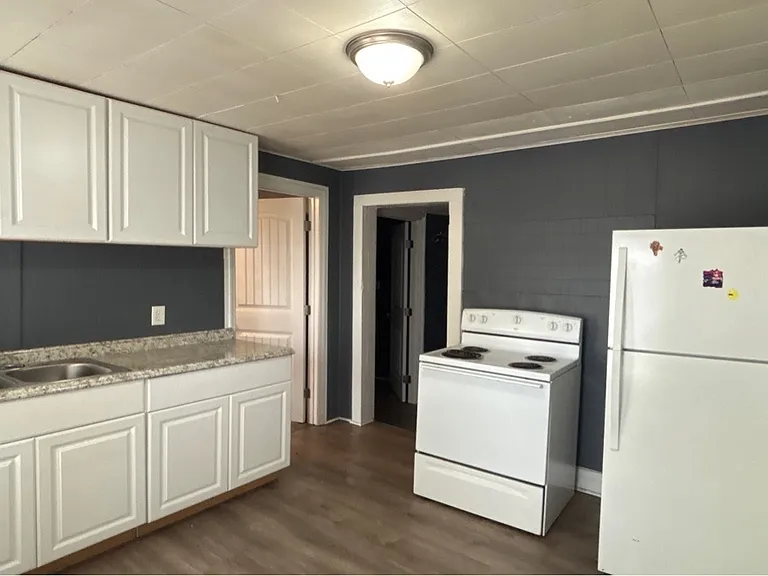 3519 Hill St — Photo 9