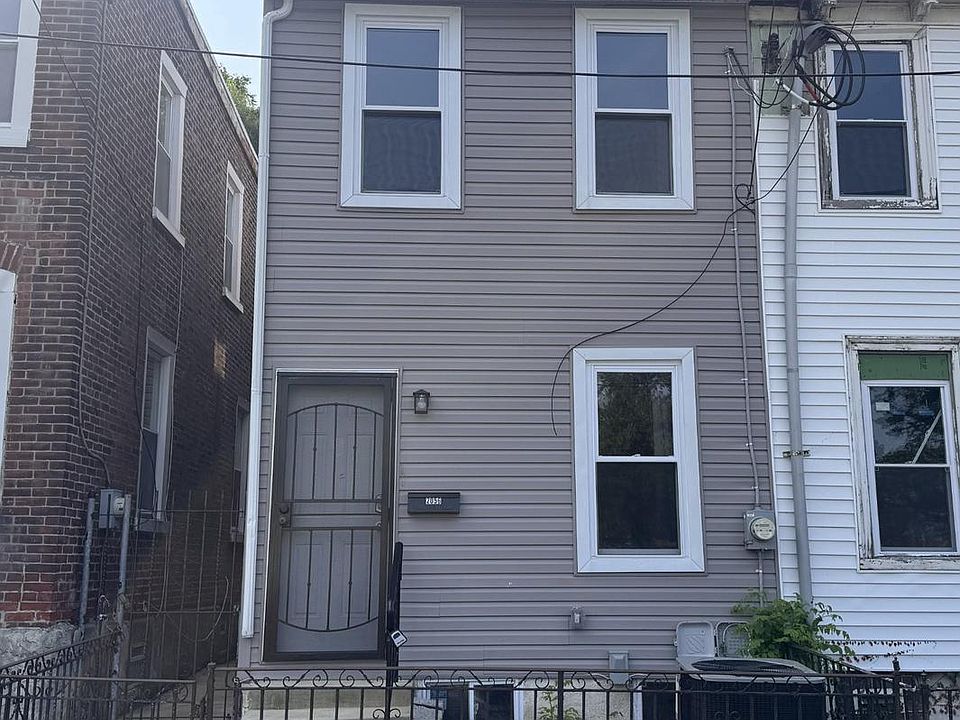 1st image of 2056 E Haines St