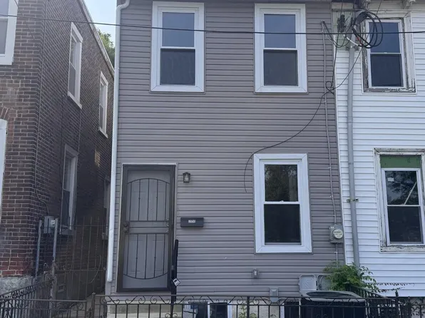 2056 E Haines St, Philadelphia, PA 19138