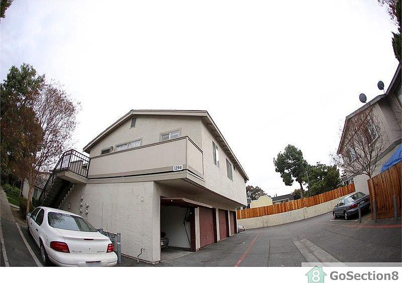 1st image of 1394 McQuesten Dr APT D