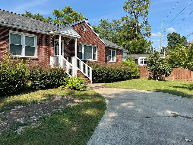 6236 Briarwood Rd
