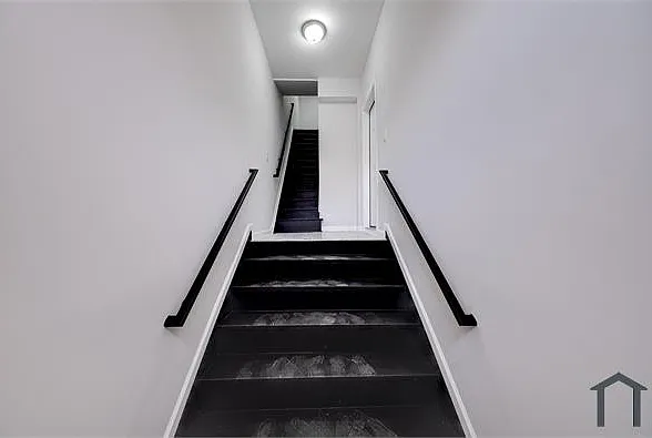 127 Bennett St #2 — Photo 9