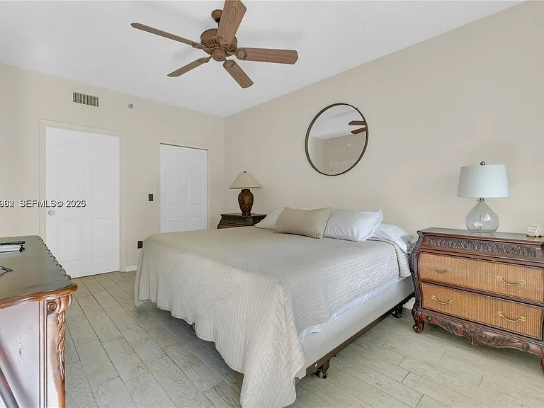 3235 NE 184th St #11103 — Photo 16