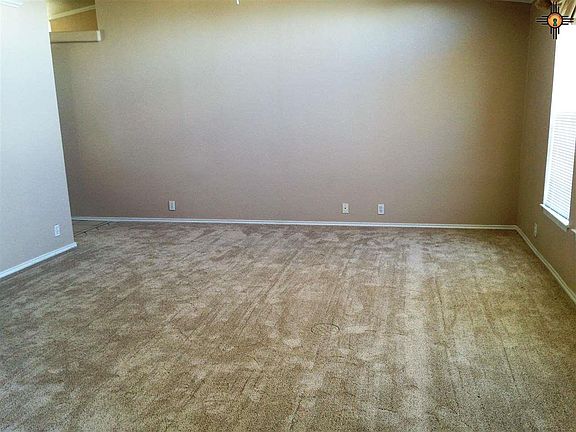2nd image of 2105 W Hermosa Dr