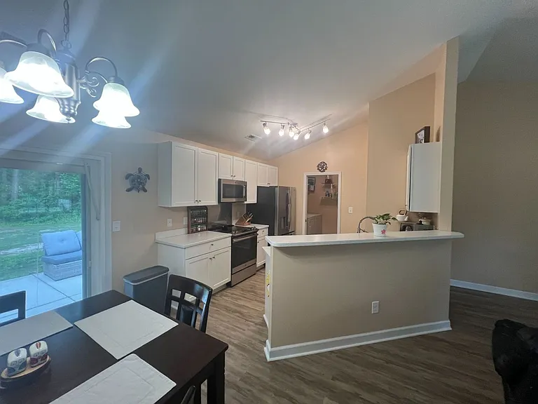 864 Old Folkstone Rd — Photo 6