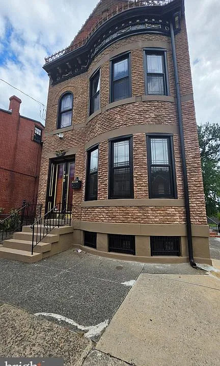 178 Brunswick Ave #1