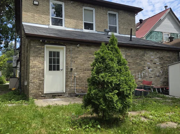 60 Blackfriars St #2, London, ON N6H 1K7