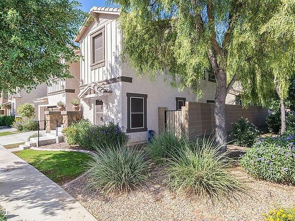 3rd image of 4082 E Carla Vista Dr