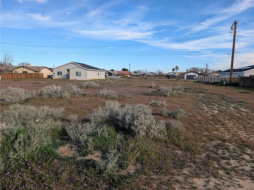 1st image of 0 Jacaranda Ave #2
