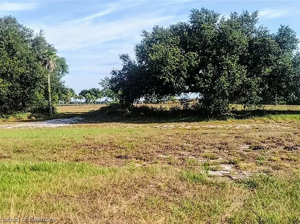 7095 Golf Club Dr, Sebring, FL 33876
