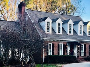 6908 Valley Ridge Ct, Raleigh, NC 27615