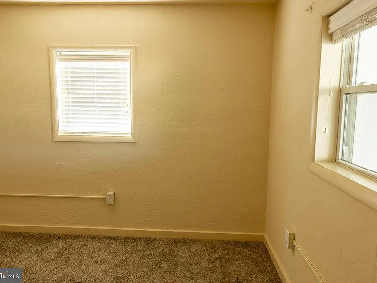 108 Martin Dr — Photo 26