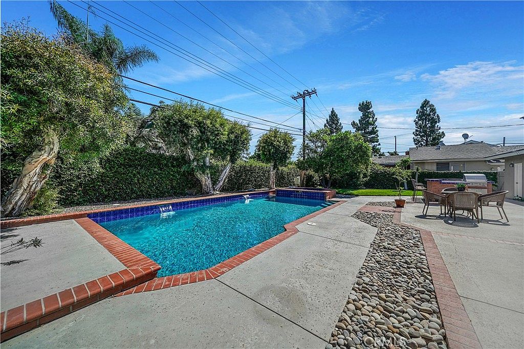 8969 Nightingale Ave, Fountain Valley, CA 92708 Zillow