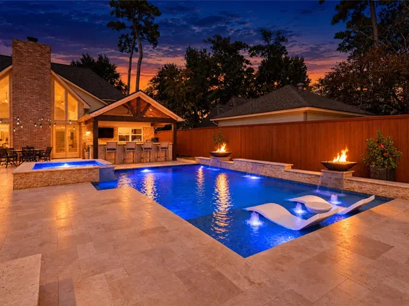 6711 Chancellor Dr, Spring, TX 77379