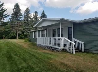 4543 Henry Dr, Beaverton, MI 48612