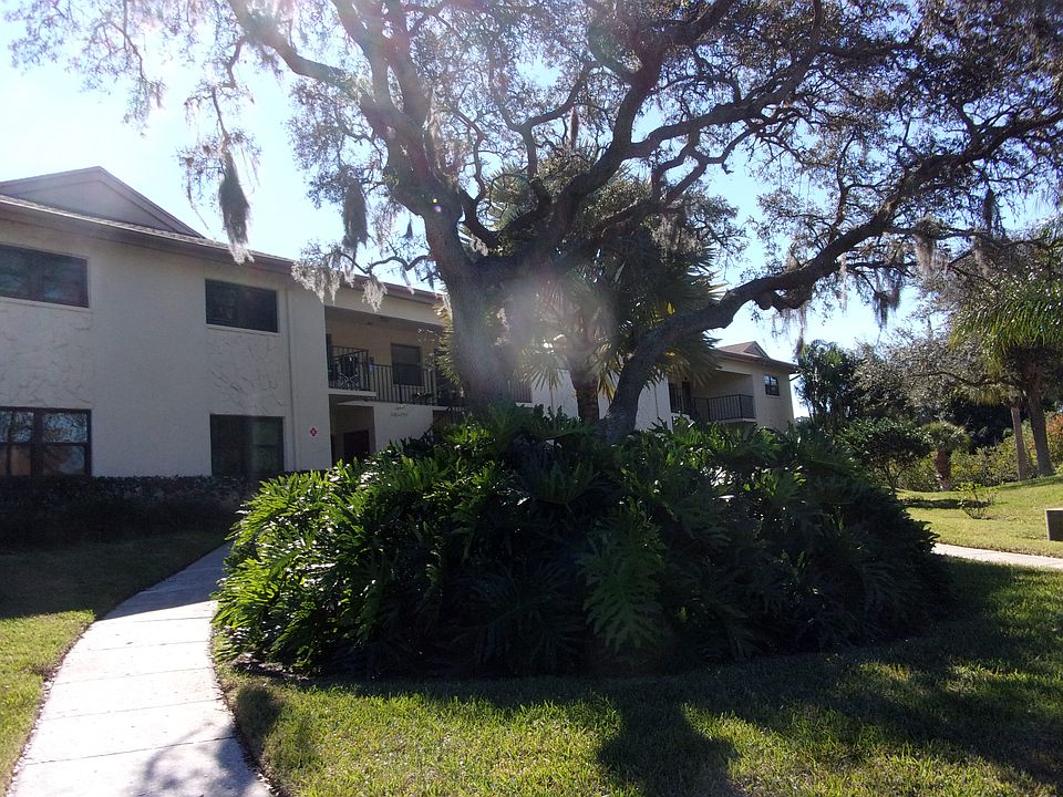 1st image of 1689 Seascape Cir