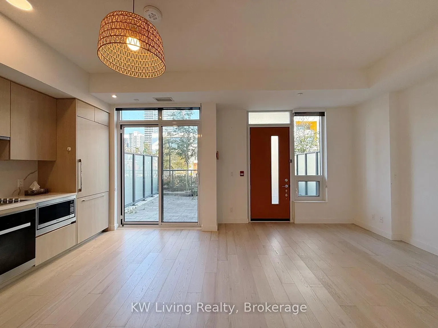 4 bed, $4,500 — Photo 4
