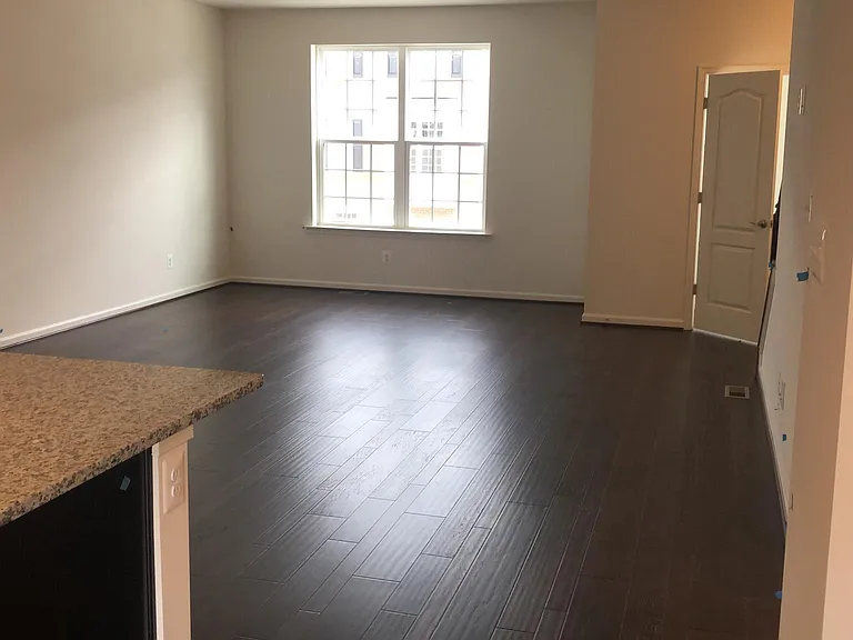 7730 Dagny Way — Photo 6
