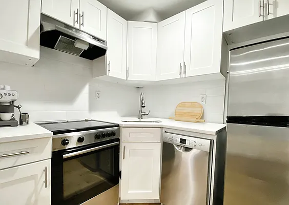 Rented by Vector New York, LLC | media 4