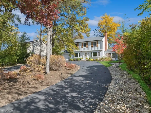 1541 Wilmot Rd, Deerfield, IL 60015