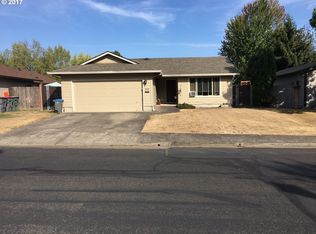 232 SW Poplar Ct, McMinnville, OR