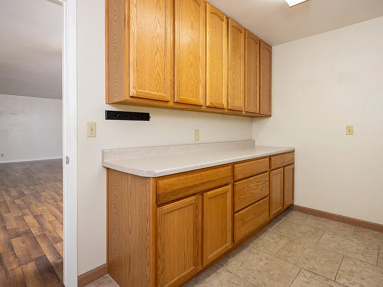 4613 E Escondido Ave — Photo 14