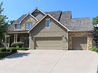 5004 W 18th St, Lawrence, KS 66047