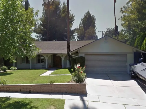 24709 Ebelden Ave, Santa Clarita, CA 91321