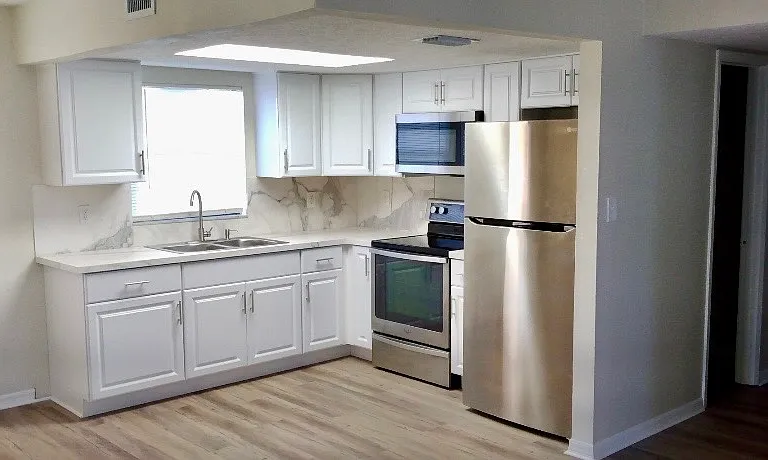 412 Euclid Ave #A — Photo 4