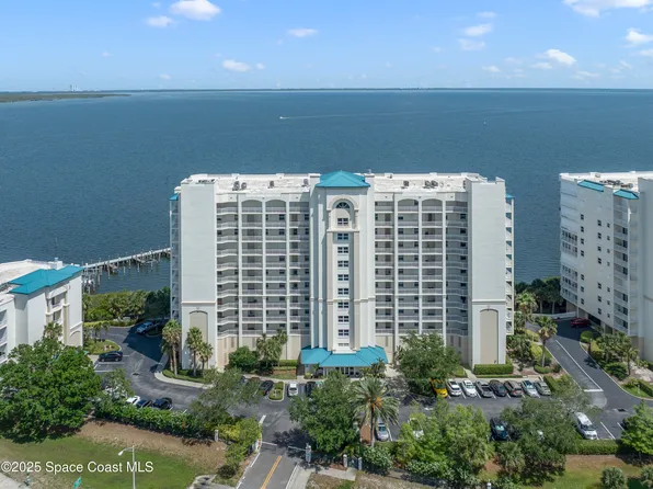 3 Indian River Ave APT 605, Titusville, FL 32796