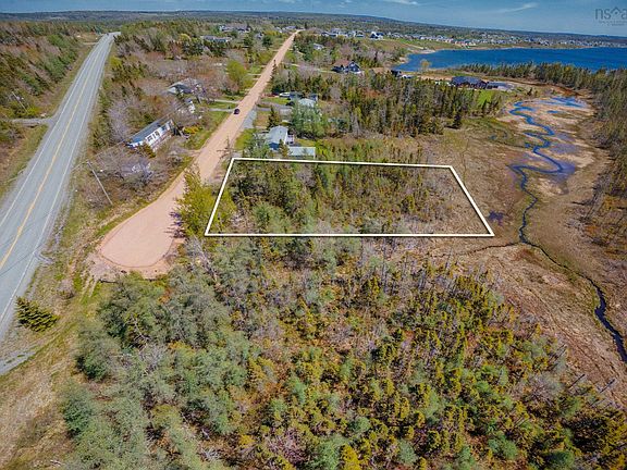 4th image of Harbourview Cres Lot 4