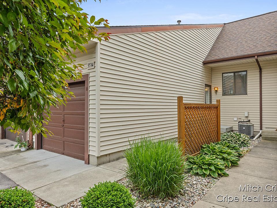 1st image of 3534 Golfside Dr #128