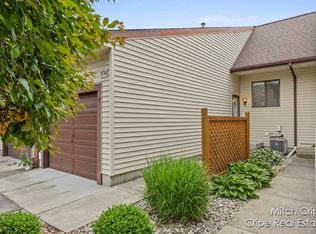 3534 Golfside Dr #128, Hudsonville, MI 49426