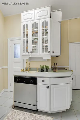 Sold by Douglas Elliman | media 4